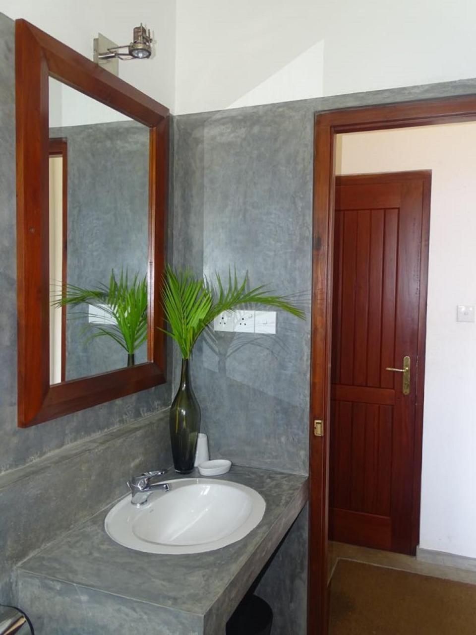 Jasmine Garden Beach Guest House 히카두와 외부 사진