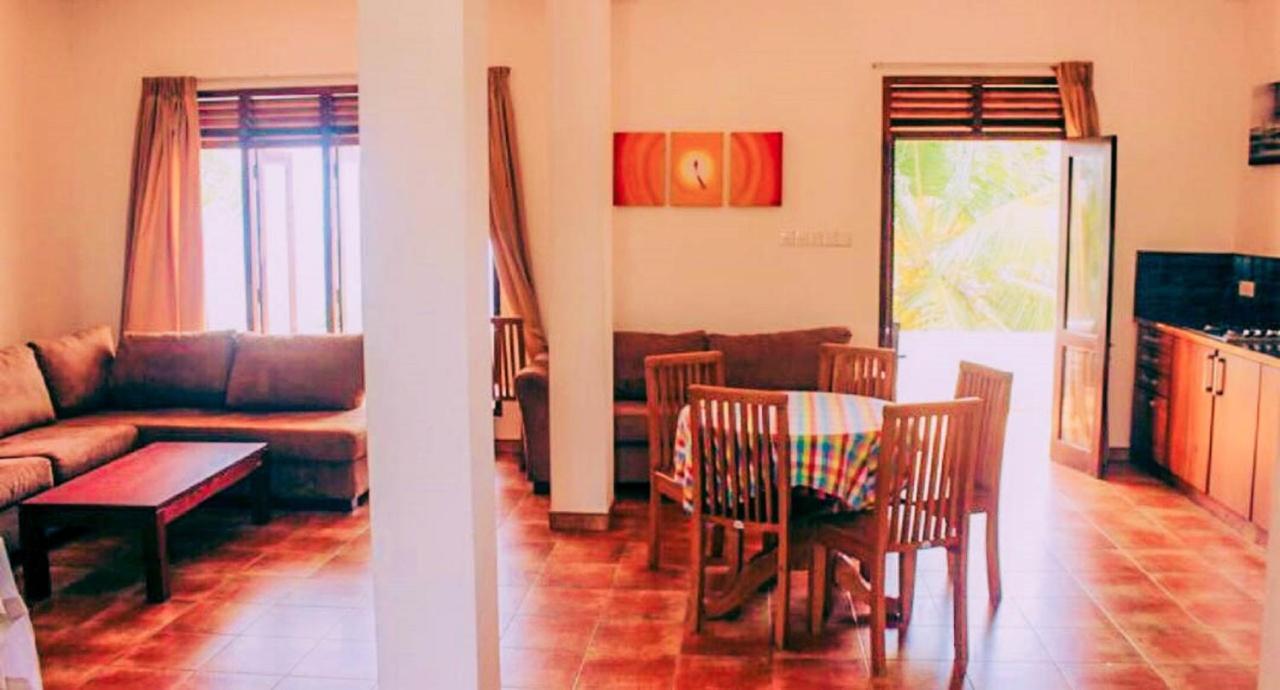 Jasmine Garden Beach Guest House 히카두와 외부 사진